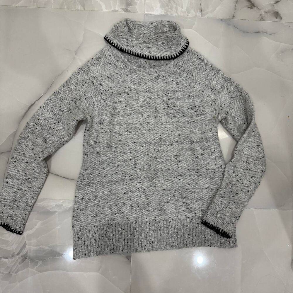 Gable & Gauge light gray knit turtleneck sweater Size small - Picture 2 of 5